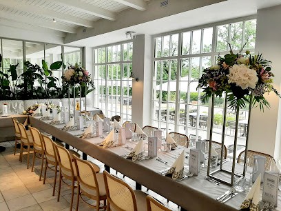 Zielone Wzgórze, Kwiaciarnia w Grzebienisko