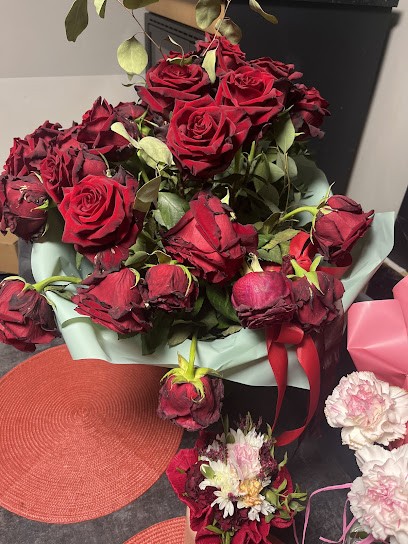 Kwiaciarnia Floris, Kwiaciarnia w Dobre Miasto