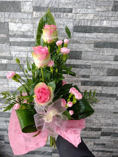 Prezencik. Kwiaciarnia. Synowiec Z., Kwiaciarnia w Świątniki Górne