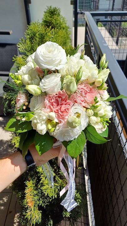 Kwiaciarnia Viktorynka, Kwiaciarnia w Warszawa